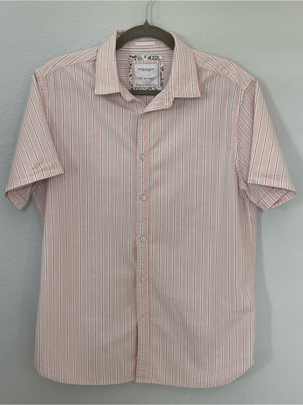 Denim & Flower Ricky Singh Men’s L Pink Striped Short Sleeve Button Up Shirt